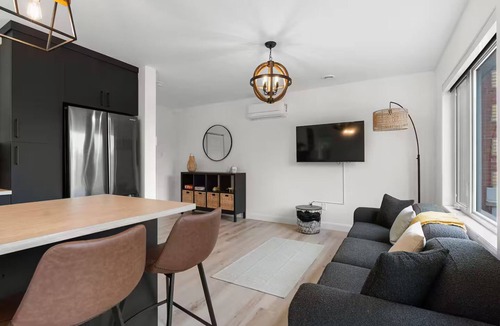 Maizerets Villa | Villa Madison: complete accommodations in Quebec City, Canada