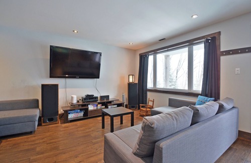 Saint-Philemon Ski Chalet | Villa Mont Chocolat