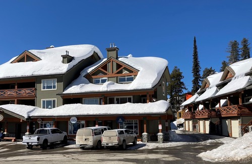 Big White Ski Resort Ski Chalet | Village Centre Executive Townhome with Private Hot Tub