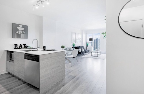 Shaughnessy Village Apartment | Vrbo Property