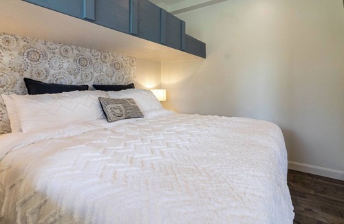 St-Augustin-de-Woburn Ski Chalet | Vrbo Property