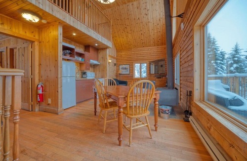 Saint-Paul-de-Montminy Ski Chalet | Vue incroyable et Spa | Domaine Appalaches 70