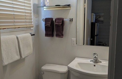 Killam Hotel | Wagon Wheel Motel