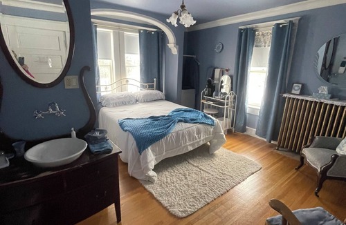 Moose Jaw Bed & Breakfast | Wakamow Heights Bed & Breakfast