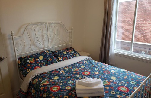 Ville-Emard Apartment | Walk 5 minutes to Metro Monk.