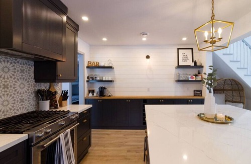 Prince Edward Cottage | Walk to Downtown Picton, 4-bedroom