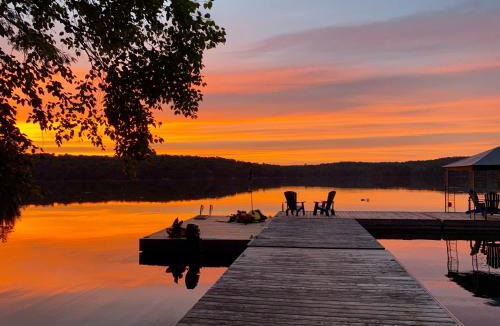 Lake of Bays Resort | Walker Lake Resort