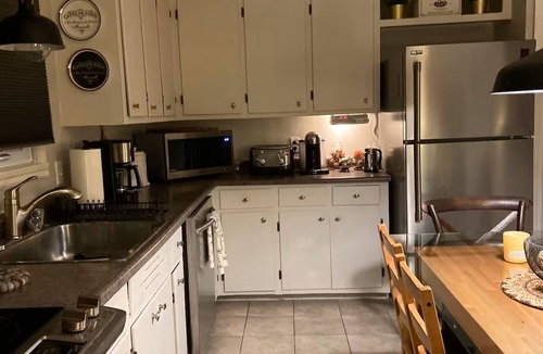 Longueuil Apartment | Warm little jewels!