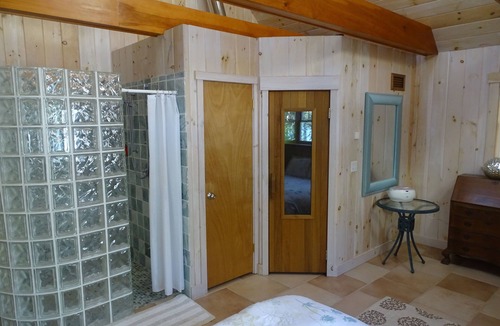 Waldoboro House | Water Front post and beam guest house "Thyme & Tide", on Muscongus Bay.