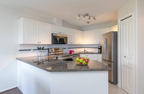 Victoria Condo | Waterfront Condo and Walk to Town/Trails