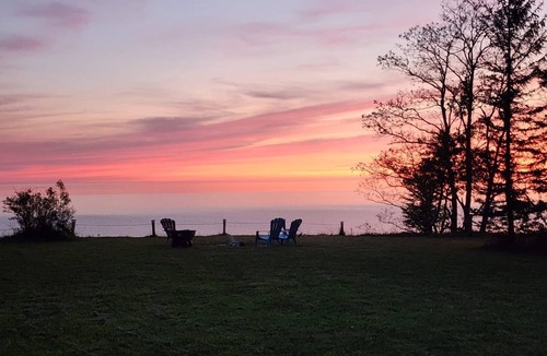 Ashfield-Colborne-Wawanosh House | Waterfront on Lake Huron, private setting, oversized yard with amazing sunsets!