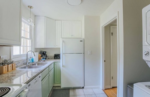 Jefferson Park Avenue House | Westerly Haven A: Long term lease available