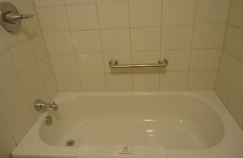 Beachville Hotel | Westmount Motel