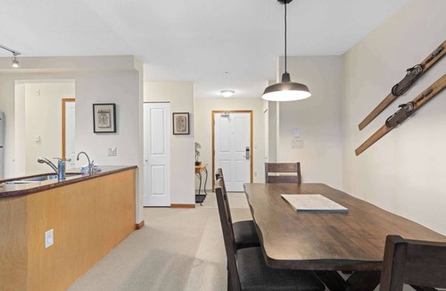Nicklaus North Condo | Whistler - Nicklaus North - Clubhouse 206