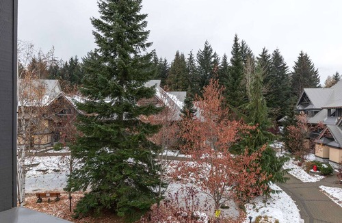 Village North Condo | Whistler - Stoney Creek - Lagoons - LG76