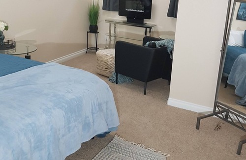 Spruce Grove House | Whitetail Manor-1600 sq ft 2 bdrm basement suite
