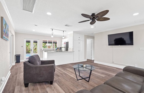 Wilton Manors House | Will's Off Wilton Drive Pool Villa by Opus