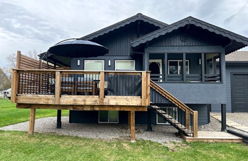 Windermere House | Windermere Lake House 3 bedroom, 2 full bath (Golf, Bike, beach, play)