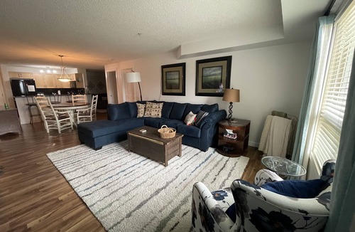 Invermere Condo | Windermere Point 2br Lakeview Condo - Invermere