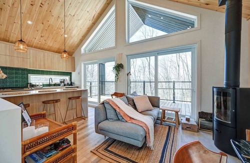 Sainte-Beatrix Ski Chalet | Windermere | UK Inspired Thermal Escape SPA SAUNA
