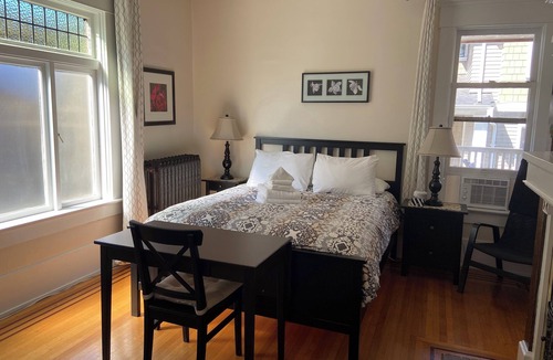 Mount Pleasant Bed & Breakfast | Windsor Guest House