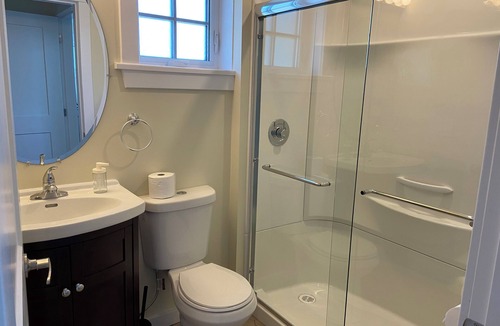 Mount Pleasant Bed & Breakfast | Windsor Guest House