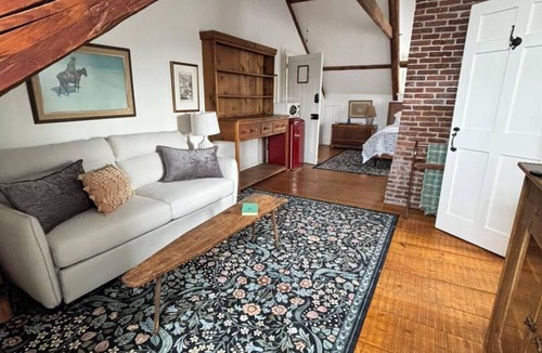 St. Andrews House | Windsor House Inn