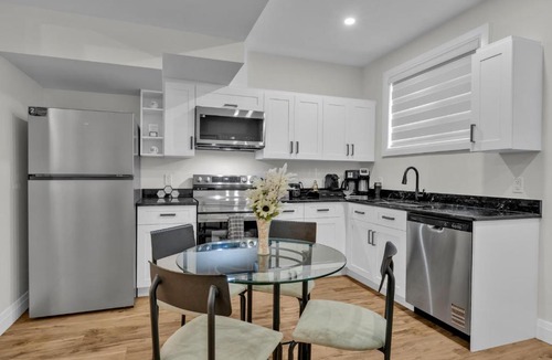 Windsor Apartment | Windsor Perfect Stay