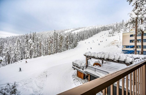 Big White Ski Resort Apartment | Winter Escape On Perfection, Ski In/Out, Pool and Hot Tub
