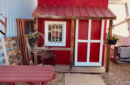 Stettler House | Winter-Ready Heated Glamping Tent | HydroSpa