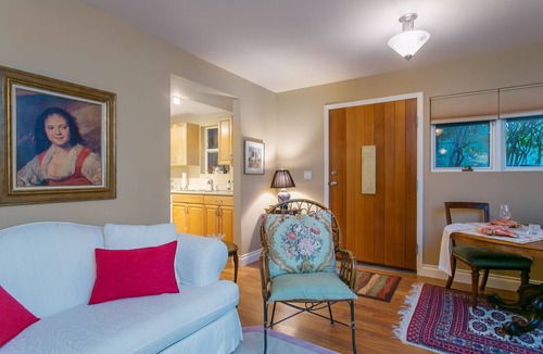 Saanichton House | WolfShire - Sunrise - Beauty and Serenity in the Valley