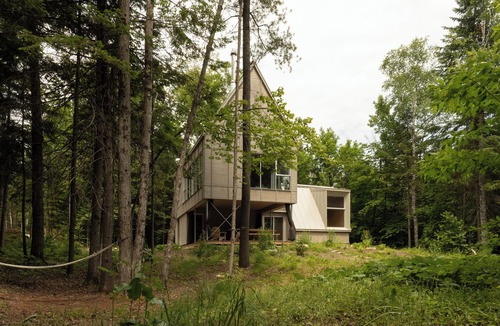 Rawdon Ski Chalet | Woodland Chalet Spa Sauna Trails & Lake Firepit