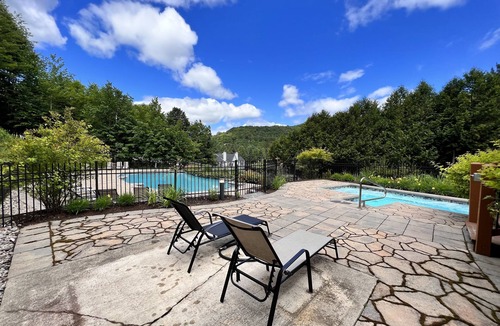 Mont-Tremblant Village Apartment | Woodland Studio 5 minutes from the mountain