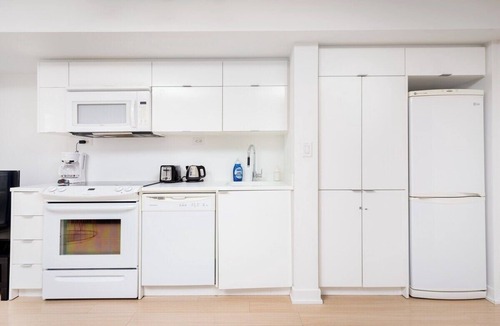 CityPlace Apartment | World Wide Stays Suite - Entertainment