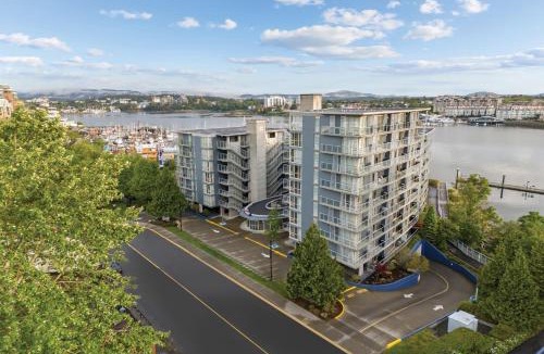 Inner Harbour Resort | WorldMark Victoria