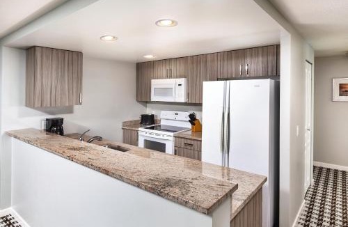 Inner Harbour Resort | WorldMark Victoria