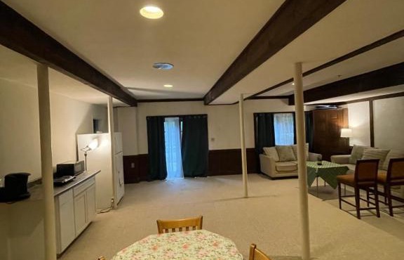 1 bedroom suite
