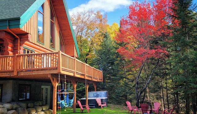☆ 10 min to ski Mont-TREMBLANT ⛷ Spa, Fireplace, pool table, Lake Access ☀