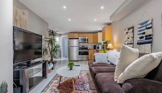 2 Bedrooms | Near YXE Airport | Safe Quiet Area