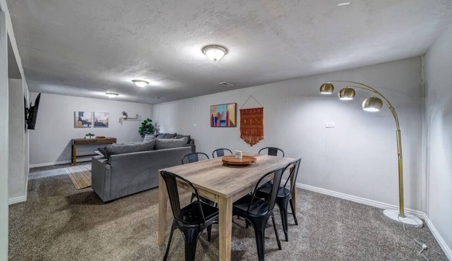 2 Units Up/Down Duplex/Fire-Pit Grill/Wi-Fi
