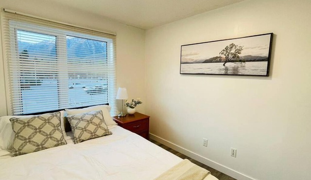 #204 Cozy Mountain View 2BR in Canmore DT