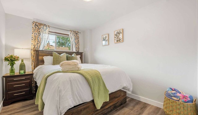 2BR Cozy Suite Yoga Studio FREE Banff Pass Book Stampede!