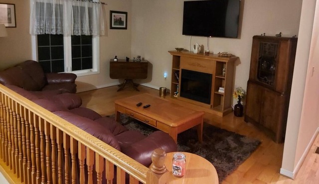 3 bedroom 2 bath house near ganaoque on the st lawrence river
