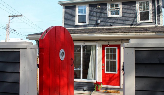 3 Bedroom Home in The Heart of Downtown