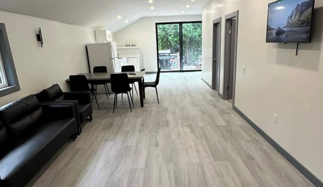 4 Bedroom Cottage #2: Innisfil Resort