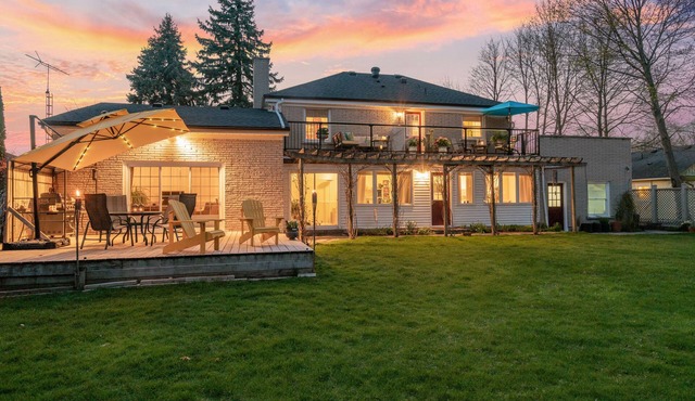 Abacot Hall Bed & Breakfast