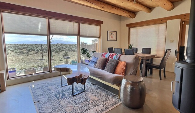 Adobe Tranquillo Mountain Views