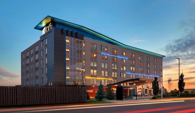Aloft by Marriott Vaughan Mills