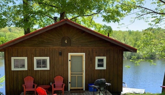 Amazing 3 Bedroom Cottage on Rice Lake/Otonabee River