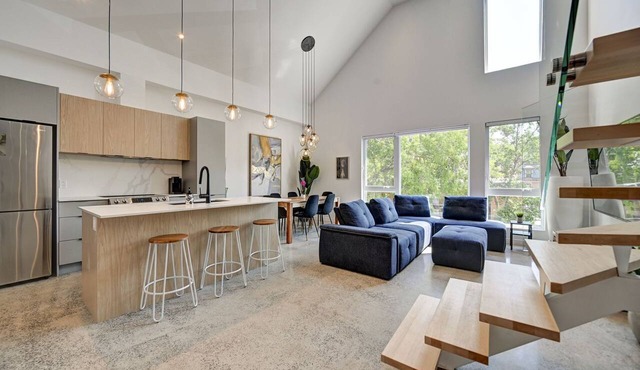 Amazing 3 bedrooms/2Bathroom Penthouse with Private Terrasse - Downtown Montreal
